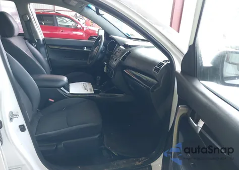 2014 Kia Sorento Lx из США, поврежденный, VIN 5XYKT3A69EG537505